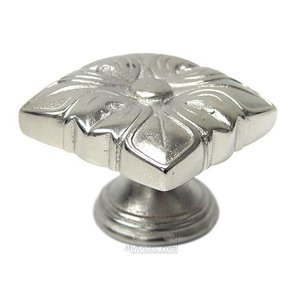 Imperial Pelican Egg Stand Knob in Royal Silver