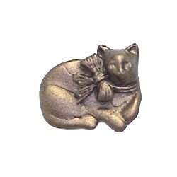 Calico Cat Knob (Facing Right) in Brushed Natural Pewter