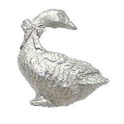 Goose Pull (Looking Right) in Pewter Matte