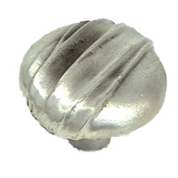 Hannah Circle Knob - 1 1/4" in Pewter with White Wash