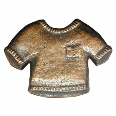 Shirt Knob in Antique Brass
