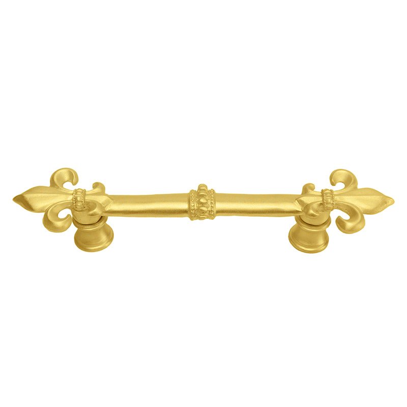 3" Pull w/ Large Fleur De Lys On Ends in Satin Gold
