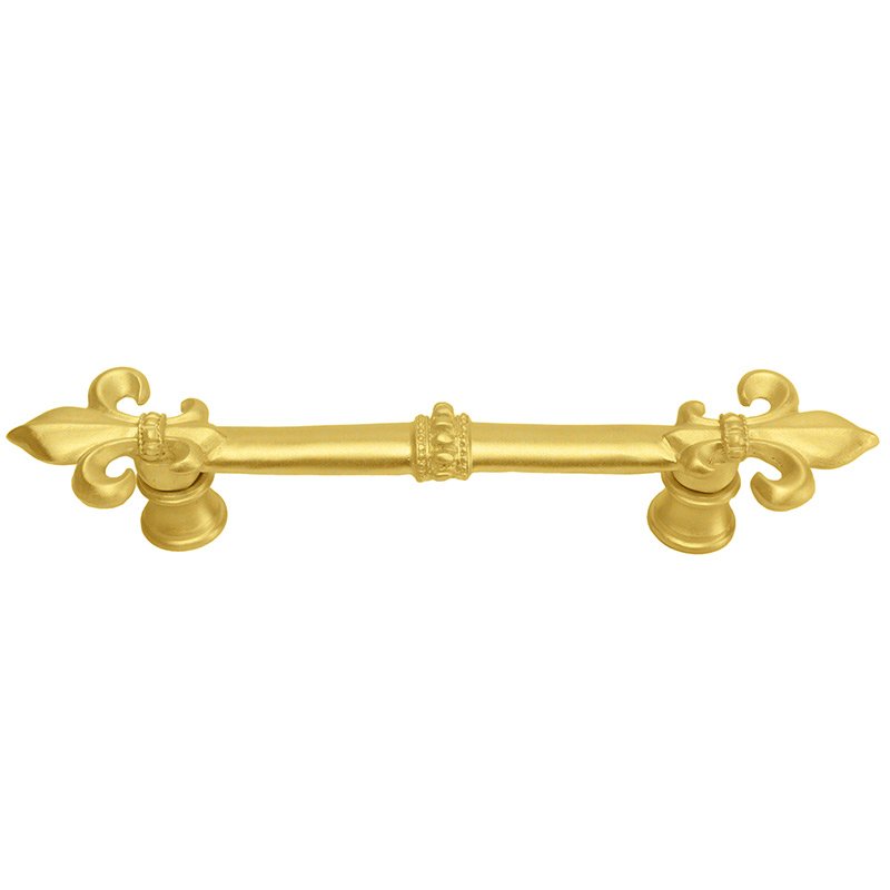 4" Pull w/ Large Fleur De Lys On Ends in Satin Gold