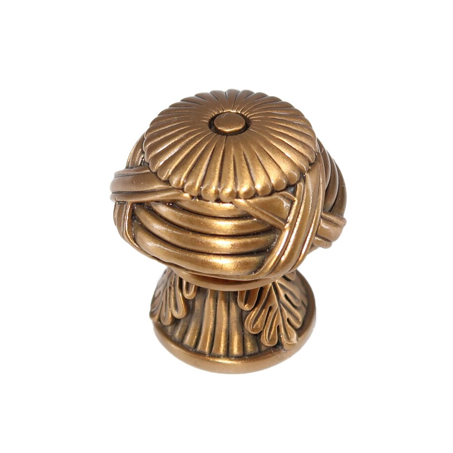 15/16" Diameter Hyde Park Knob in Antique Brass