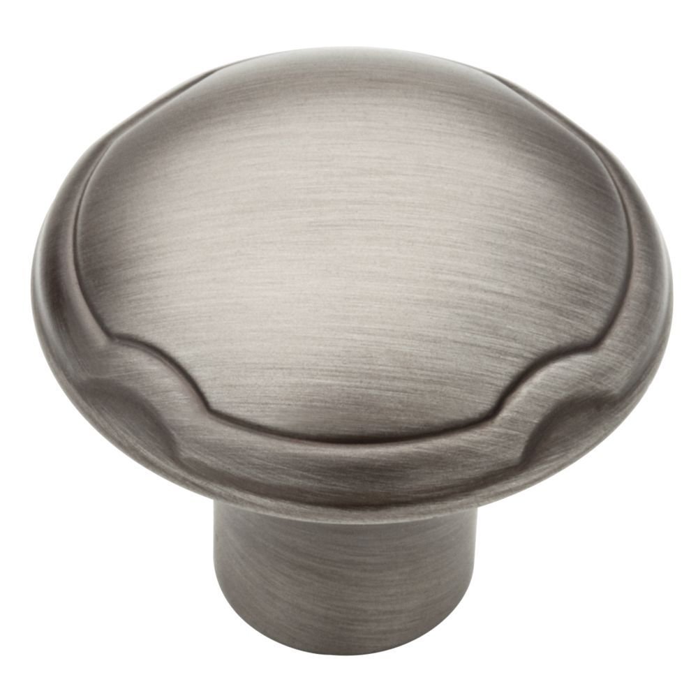 1 1/4" Theo Knob in Heirloom Silver