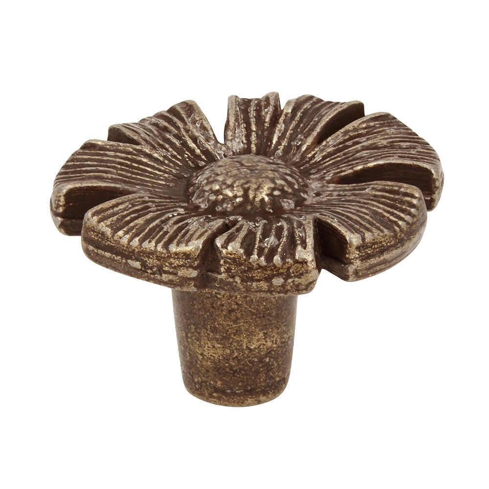 1 1/4" Flower Knob in Antique Brass