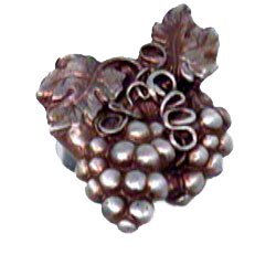 Anne at Home - Grapes Cluster Knob - Right in Black
