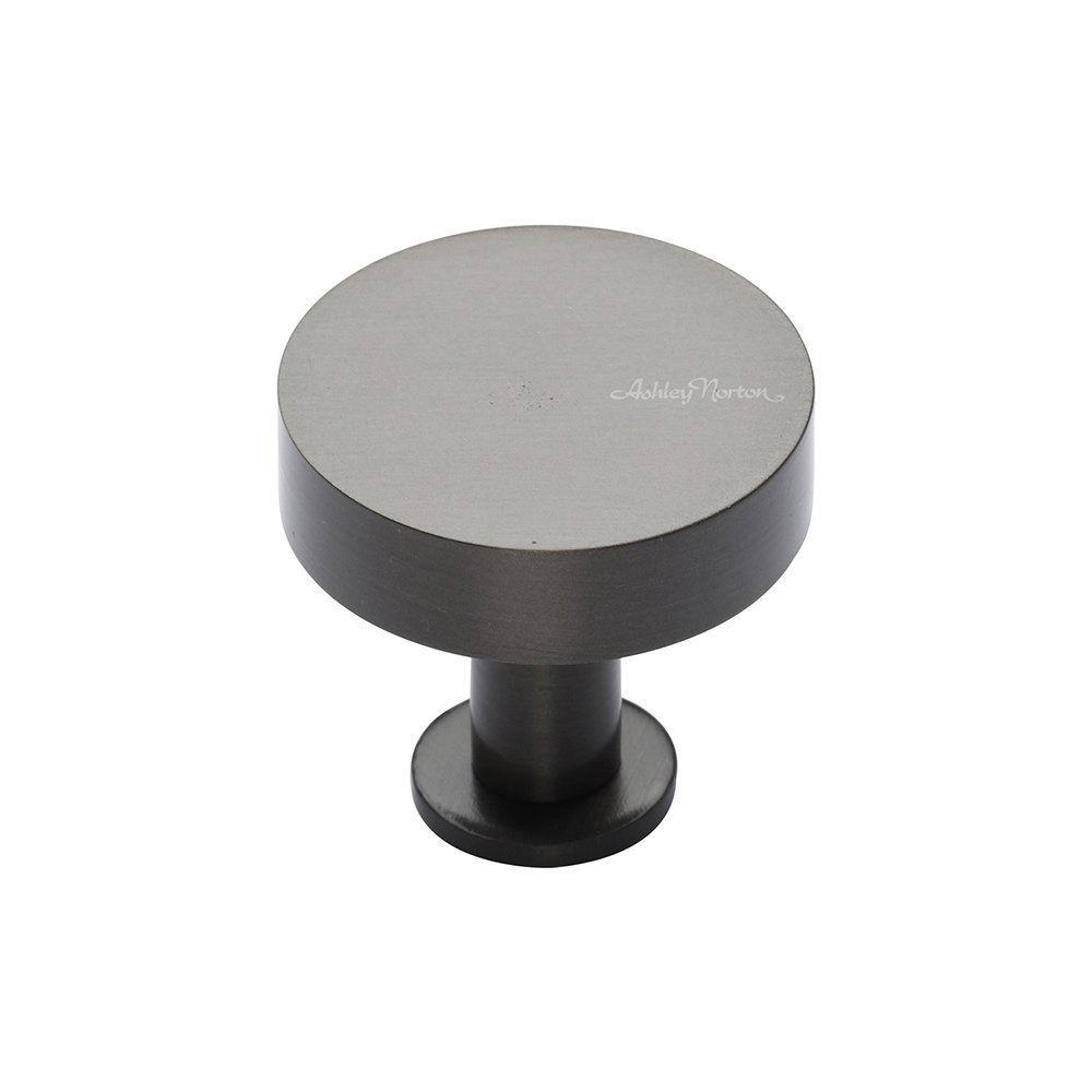 1 1/4" Disc Knob with Rosette in Flat Black