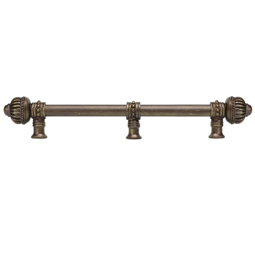 9" Centers Pull With Large Finial And Center Brace in Bronze