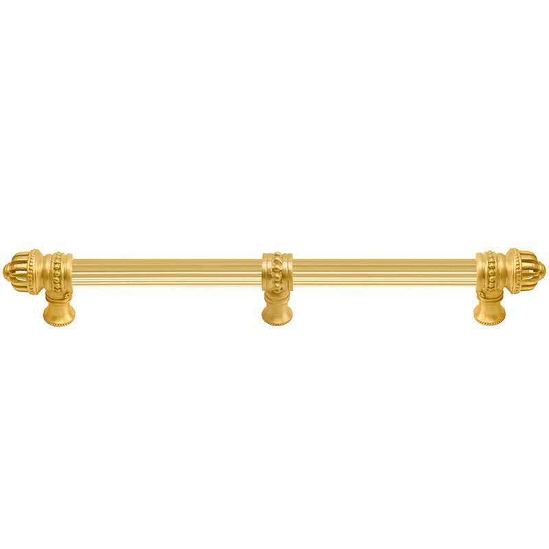 22" Centers 5/8" Thick Reeded Pull With Small Finial And Center Brace in Satin Gold