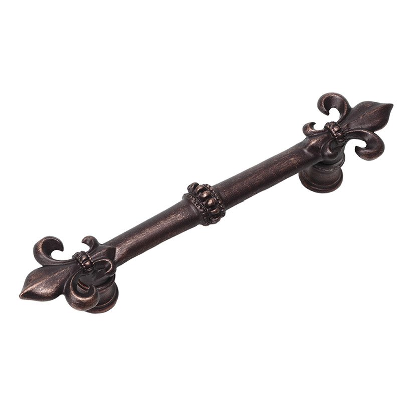 5" Centers Pull With Large Fleur De Lys in Oil Rubbed Bronze