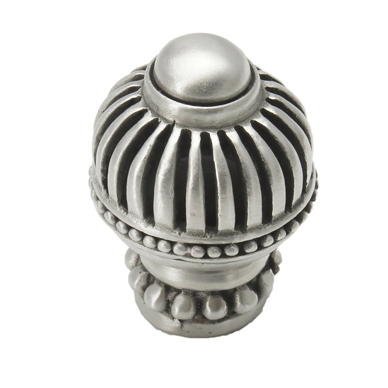 Round Large Knob with Beaded Bottom in Satin