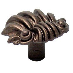 Large Shell Knob in Bronze