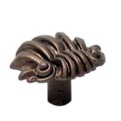 Small Shell Knob in Bronze