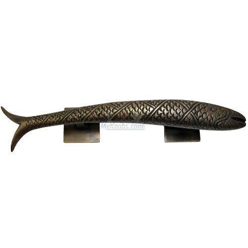 11 3/4" Left Carved Fish Pull
