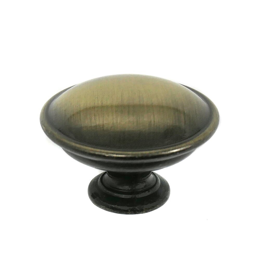 1 1/4" Classic Traditions Knob in Antique Brass