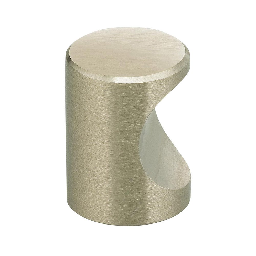 3/4" Thumbprint Knob in Satin Nickel Lacquered