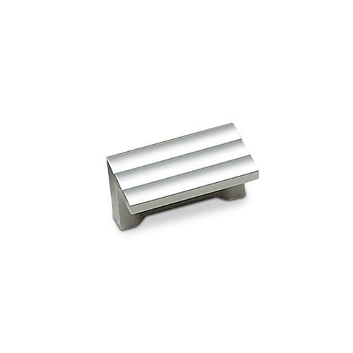 1 1/4" Centers Ridged Right-Angle Handle in Matte Chrome