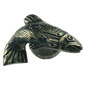 Fish Knob Facing Right in Bronzed Black