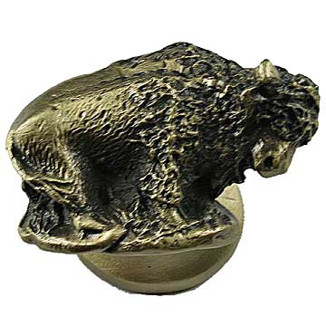 Buffalo Knob Left in Antique Brass